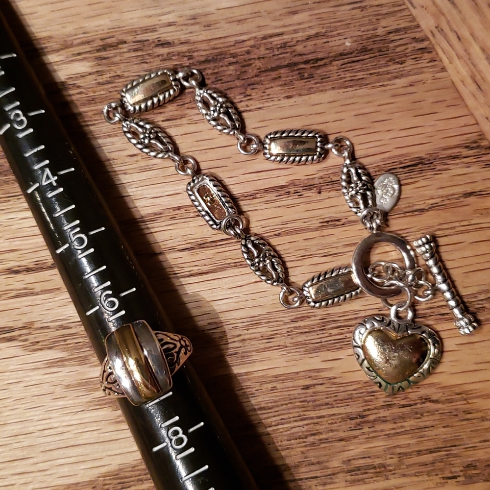 Premiere designs ring and toggle bracelet set - Picture 1 of 10